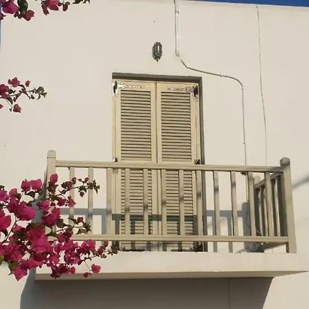 Ilios * Naousa (Paros)